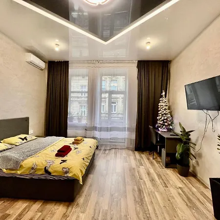 Kulisha 2bedroom Near Opera House With Balcony * リヴィウ